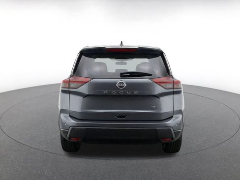 Used 2025 Nissan Rogue SV AWD/4WD image 8