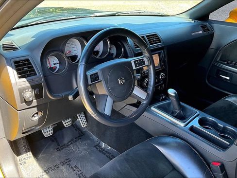 Used 2010 Dodge Challenger SRT8 w/ SRT Option Group II RWD image 18