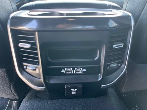 Used 2019 RAM 2500 Laramie w/ Night Edition AWD/4WD image 15