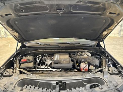 Certified 2023 GMC Yukon Denali w/ Advanced Technology Package image 30