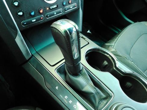 Used 2016 Ford Explorer Limited w/ Equipment Group 303A image 47