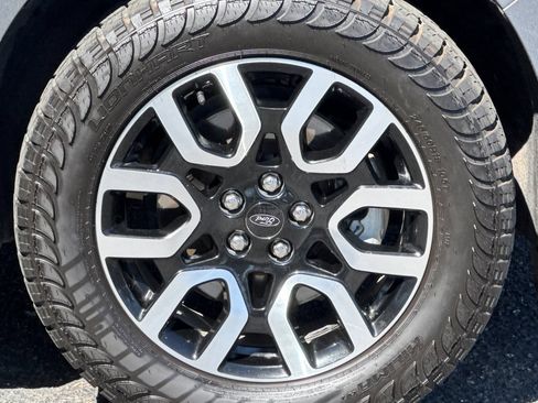 Certified 2024 Ford Maverick Lariat FWD image 27