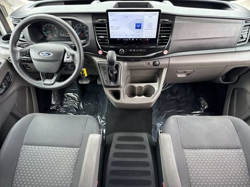 Used 2023 Ford Transit 350 XLT RWD image 17