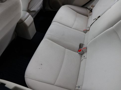 Used 2013 Subaru Impreza 2.0i Premium w/ All-Weather Pkg image 10