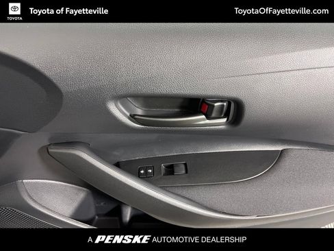 Used 2026 Toyota Corolla LE FWD image 10