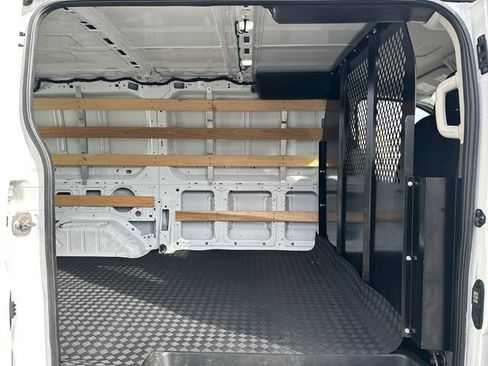 Used 2023 Ford Transit 250 Low Roof AWD w/ Exterior Upgrade Package image 16