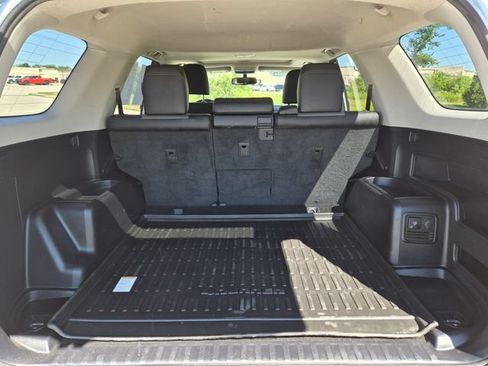 Used 2019 Toyota 4Runner SR5 Premium AWD/4WD image 11