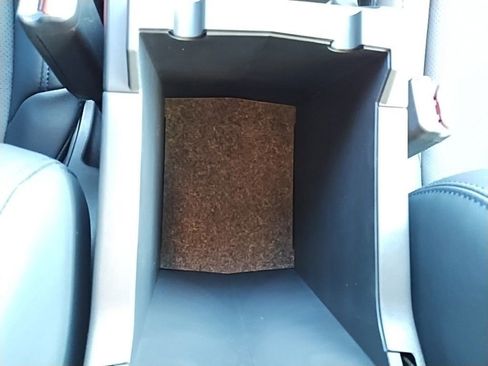 Used 2026 Subaru Forester Limited image 30