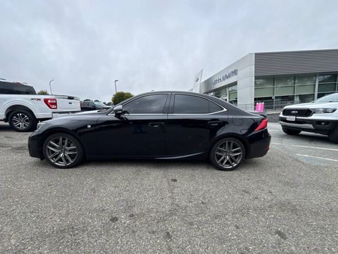 Used 2017 Lexus IS 350 F Sport RWD image 8
