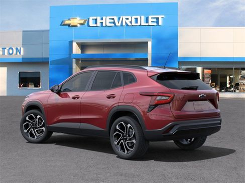 New 2025 Chevrolet Trax RS w/ Driver Confidence Package image 3