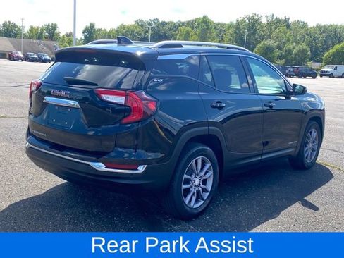 Certified 2022 GMC Terrain SLT w/ LPO, Floor Liner Package image 4