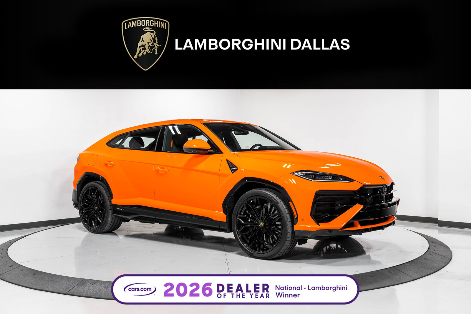 Used 2025 Lamborghini Urus SE AWD/4WD image 1