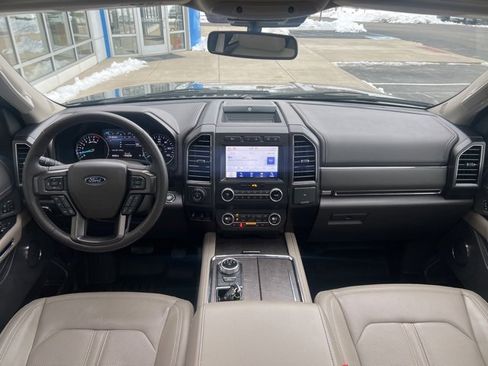 Used 2021 Ford Expedition Limited image 17