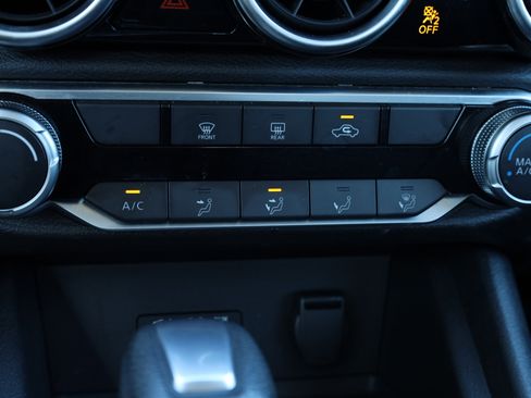 Used 2023 Nissan Sentra SV image 10