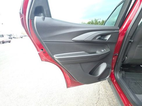 New 2025 Chevrolet TrailBlazer LT w/ Driver Confidence Package image 25