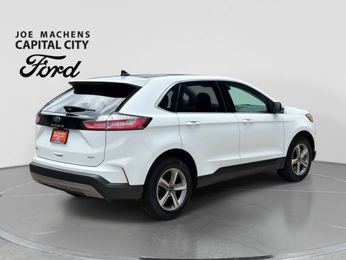 Used 2023 Ford Edge SEL w/ Convenience Package AWD/4WD image 5