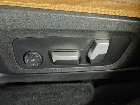 Used 2022 BMW X3 xDrive30i w/ Premium Package 2 image 16