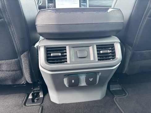 Used 2025 Ford F150 Lariat w/ Equipment Group 501A Mid AWD/4WD image 14