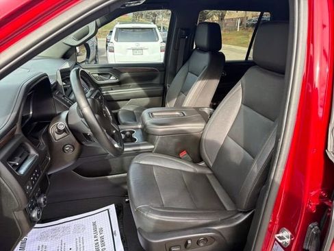 Used 2023 Chevrolet Tahoe Z71 w/ Luxury Package image 9