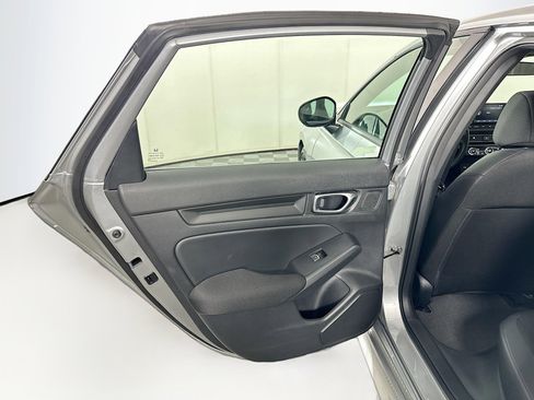 Used 2025 Honda Civic Sport image 25