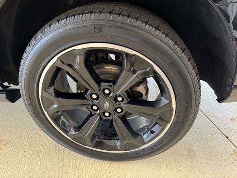 Used 2024 Ford Expedition Limited AWD/4WD image 42