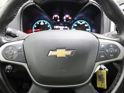 Used 2022 Chevrolet Colorado LT w/ Fleet Safety Package RWD image 8