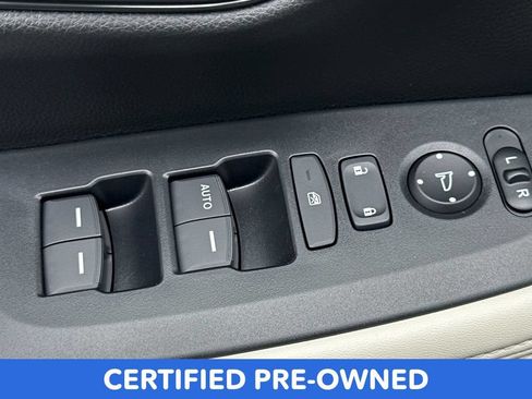Used 2026 Honda HR-V LX image 11