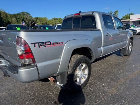 Used 2015 Toyota Tacoma 4x4 Double Cab image 11