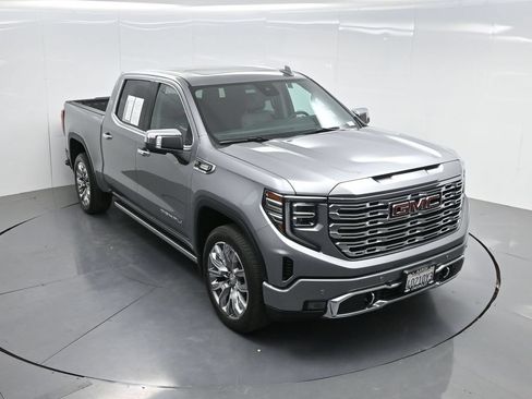 Used 2024 GMC Sierra 1500 Denali w/ Denali Reserve Package RWD image 40