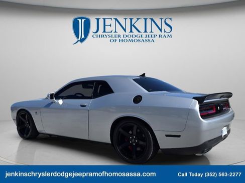 Certified 2023 Dodge Challenger R/T Scat Pack w/ Dynamics Package image 6