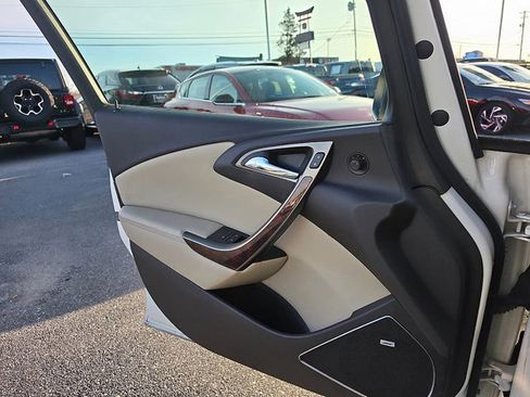 Used 2015 Buick Verano Leather image 16