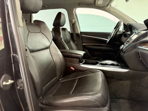 Used 2018 Acura MDX FWD image 17