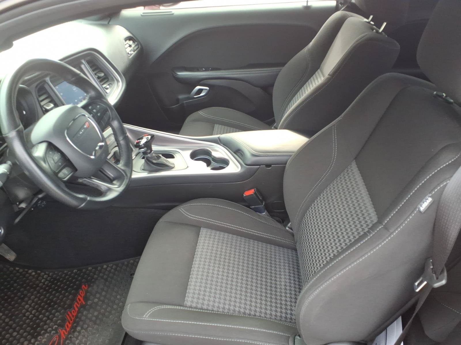 Used 2021 Dodge Challenger SXT w/ Blacktop Package AWD/4WD image 9