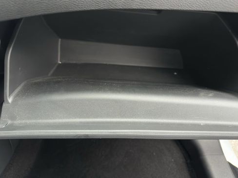 Used 2024 Nissan Sentra SR w/ SR Premium Package image 37