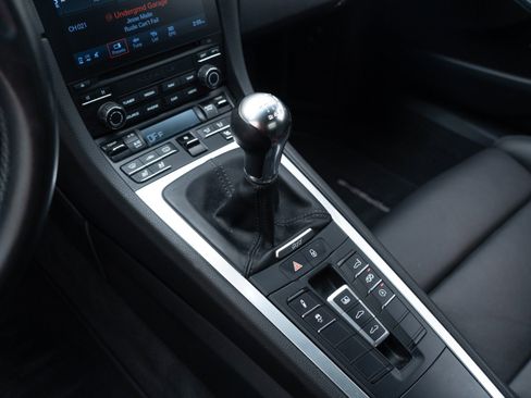 Used 2018 Porsche 911 Carrera S RWD image 27