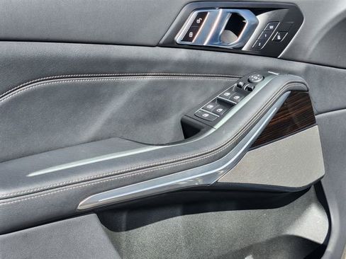 Used 2024 BMW X5 xDrive40i image 10