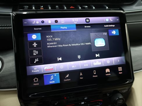 Used 2023 Jeep Grand Cherokee L Limited w/ Trailer Tow Group (B) AWD/4WD image 55