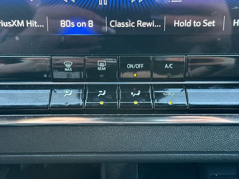 Used 2023 Chevrolet Colorado Trail Boss w/ Advanced Trailering Package AWD/4WD image 22