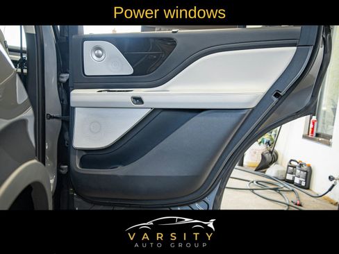 Used 2025 Lincoln Aviator Reserve w/ Equipment Group 201A AWD/4WD image 30