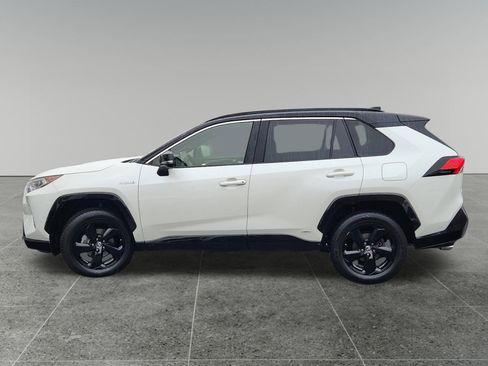 Used 2019 Toyota RAV4 XSE image 4