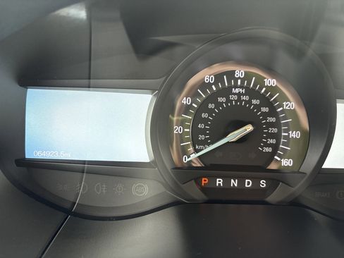 Used 2020 Ford Edge Titanium image 13