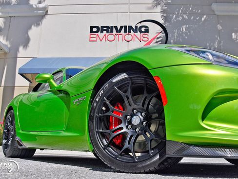 Used 2017 Dodge Viper GTC w/ Advanced Aerodynamics Package RWD image 3