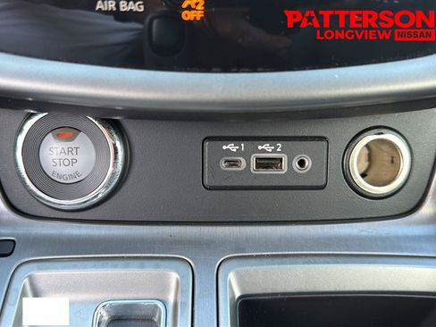 Used 2024 Nissan Murano SL AWD/4WD image 12
