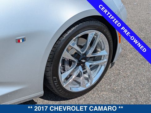 Used 2017 Chevrolet Camaro SS RWD image 13