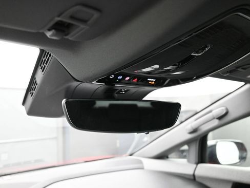 New 2027 Cadillac Optiq Premium Sport w/ LPO, Floor Liner Package AWD/4WD image 22