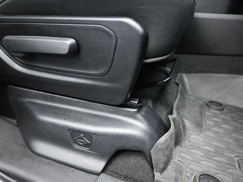 Used 2022 RAM 1500 Big Horn image 12