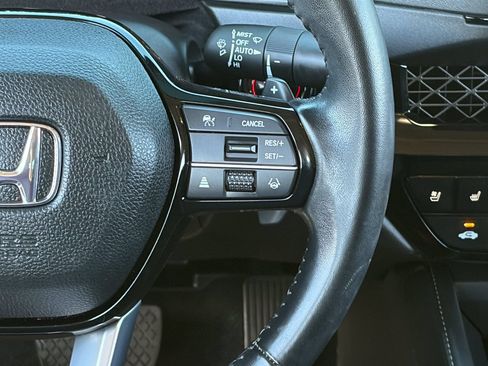 Used 2024 Honda Accord Touring image 21