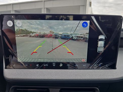 New 2025 Ford Maverick XLT w/ XLT Luxury Package image 17