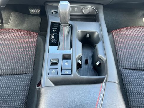 New 2026 Nissan Sentra SR w/ Floor Mat Package FWD image 11
