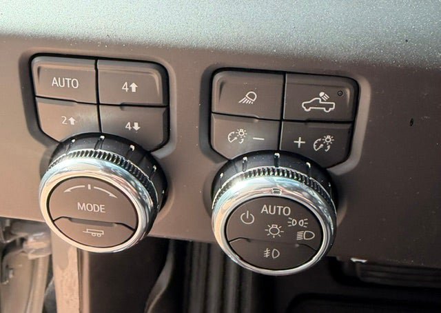 New 2026 GMC Sierra 1500 AT4X w/ LPO, Black Badging Package AWD/4WD image 11